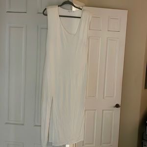 Good American White Dress with shoulder pads and slit
